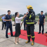 龙山县开展“践行二十大 路地联动携手向未来”青年文化交流活动