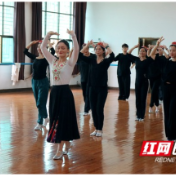 湘吐文化，双向奔赴——维吾尔族舞蹈培训走进湘西州