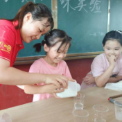 湖南文理学院大学生“三下乡”:暑期防溺水 安全护童心