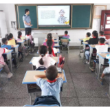 西洞庭：禁毒教育进校园，上好“开学第一课”