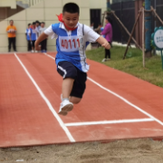 武陵区第五小学举行第一届“润行杯”运动会