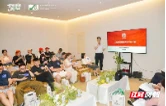 工行武陵支行给青年创业者宣传金融知识