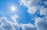 常德迎40℃极端高温天气 本月下旬干旱或将迅速发展