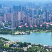 党校老师带您走进故事常德丨小石头撑起百亿钙基产业梦