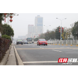 城陵矶新港区：让车辆按规行驶，让“发愁路”变“安心路”