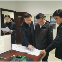 常德市领导督导检查春运工作