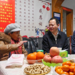 周振宇开展春节前走访慰问活动