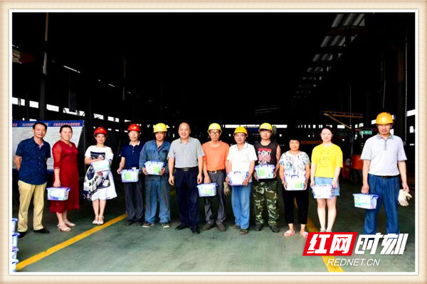 顺应改革新浪潮 尽心服务显作为 ——嘉禾县总工会工作纪实