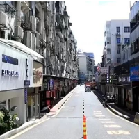 郴州市完成十多条背街小巷提质改造，跟车辆违停说“不”