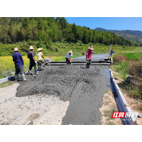 汝城县三江口瑶族镇：人大助建跨省路 拓宽群众致富路