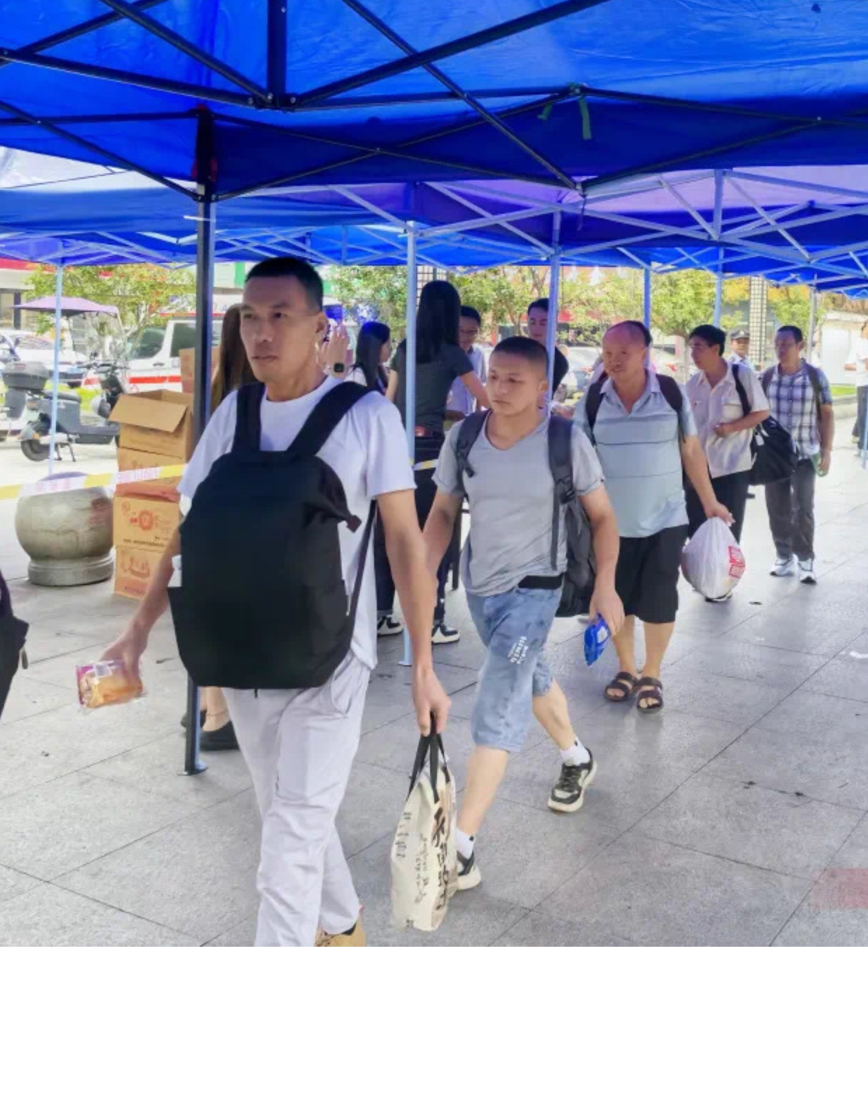 郴州高效转运554名旅客
