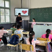 童心向家国 书香满全溪 桂东大塘开展思政教育志愿活动