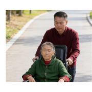 阳爱青：用爱心为三代人筑起“防护墙”