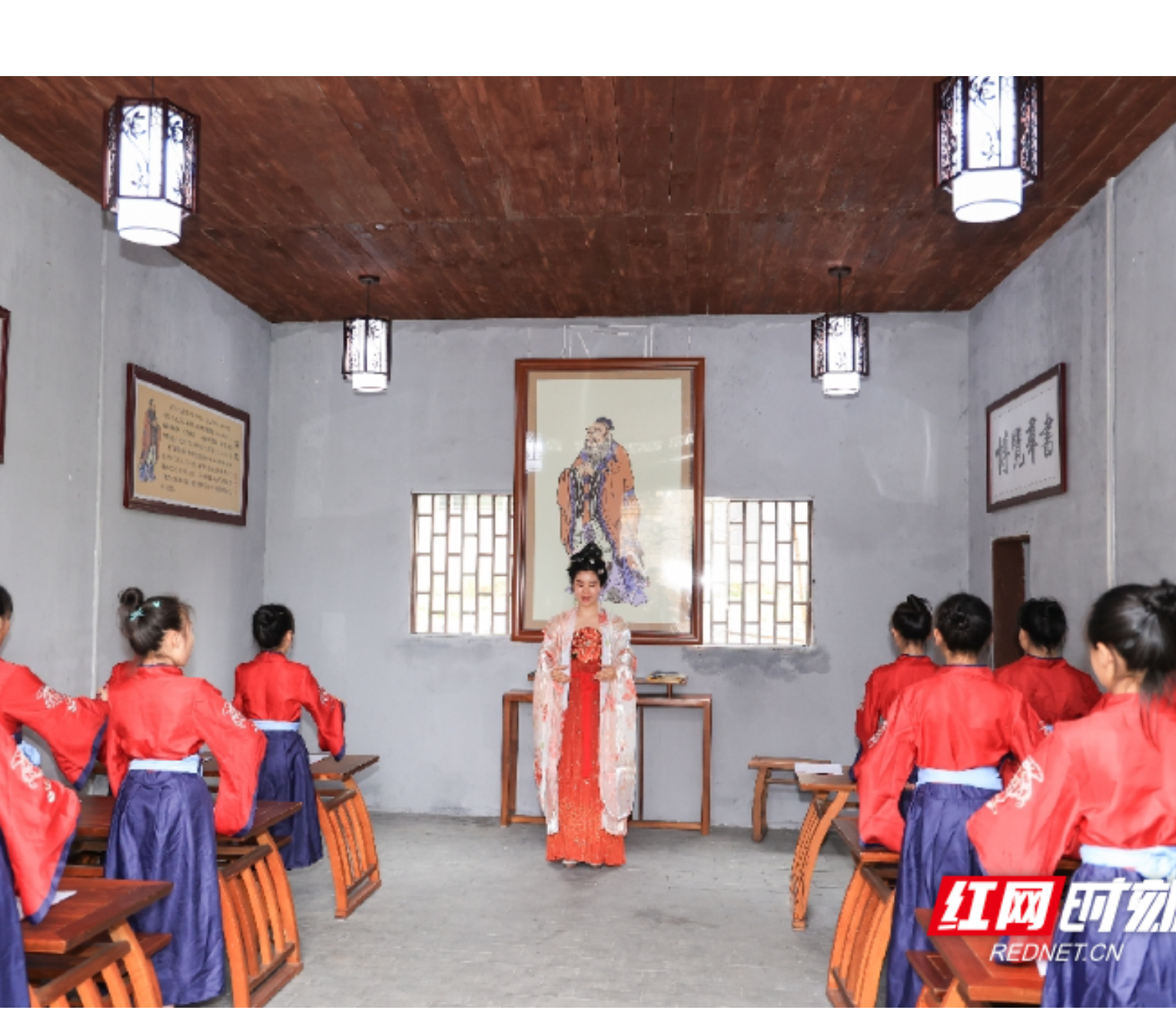 桂阳县：家风家训润古城 巾帼聚力绘新篇