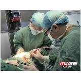 郴州市第四人民医院成功实施复杂舌颌颈联合根治术