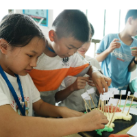 湘南学院“三下乡”:以美育润童心,以实干赴乡土