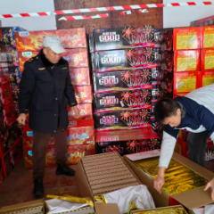 永定区尹家溪市场监督管理所：严查烟花爆竹安全 筑牢岁末年初“防火线”