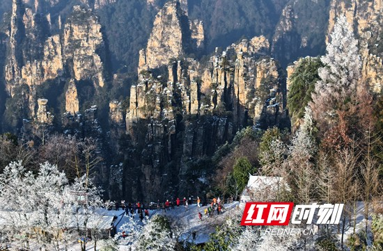 张家界国家森林公园雪过天晴景色美