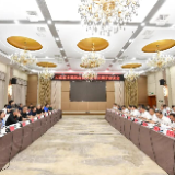 大张家界国际旅游区品牌建设与传播调研座谈会召开 贺辉出席并讲话