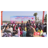 张家界市关工委来慈利县开展“三送一扶”活动
