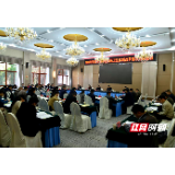 刘革安： 扛牢责任 持续用力 扎实推进全市医药卫生体制改革