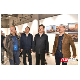 虢正贵调研“中国·张家界首届世界遗产摄影大展”筹备情况