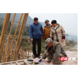 张家界市永定区：“留守书记”曹兴松的“干得”与“干不得”