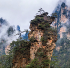 张家界水绕四门景区云雾缭绕，仙！