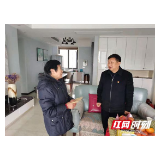 永定区妇保院：春节前夕走访，情暖困难党员