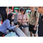 “五一”假期不停歇  志愿服务展风采