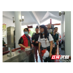 5月2日，张家界武陵源核心景区接待游客43841人 红色旅游主题涨势明显