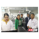 众心向党 自立自强丨张家界：田华玉走访慰问部分优秀科技工作者