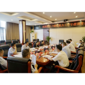吴俞萍专题调度卫健线重点工作