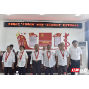郭天保赴吴家嘴社区及山水印象小区调研“三联四建”工作
