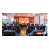 杜芳禄为张管局琵琶溪景区管委会上党课
