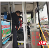 常德桃花源：交警为辖区133台重点车辆进行安全“体检”