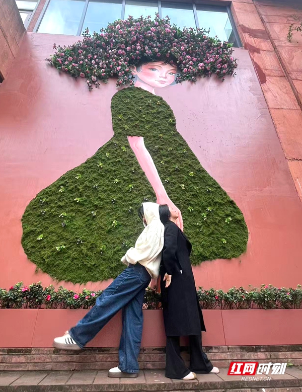 微信图片_20251105154520_1382_119.jpg 微信图片_20251105154520_1382_119.jpg