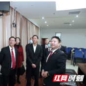 张家界中院领导调研永定区法院工作