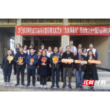 桑植县：打造社工亮点“杆” 飘扬乡村振兴“旗”