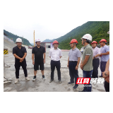 梁高武调研桑龙高速项目建设