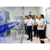 王洪斌调研智慧城市建设工作