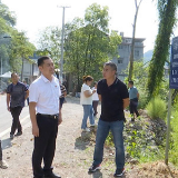 桑植县：张冲到郁水河流域巡河 督促问题整改
