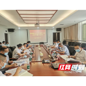 曹飞主持召开桑植县人才工作领导小组会议