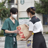 张家界：国泰家圆 中秋“湘”约 肯德基关爱城市守护者