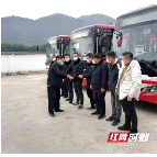 张家界：情暖一线公交司机 心系节日安全生产