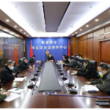 朱法栋督导应对低温雨雪冰冻灾害天气工作