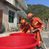 永定消防积极上门送水解民忧