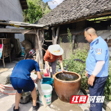 永定区尹家溪镇：抗旱送水进家中 滴滴甘露润民心