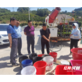 省抗旱救灾指导组来我市指导抗旱救灾工作