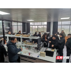 慈利一中：用好科创实验室 提升学科探究能力